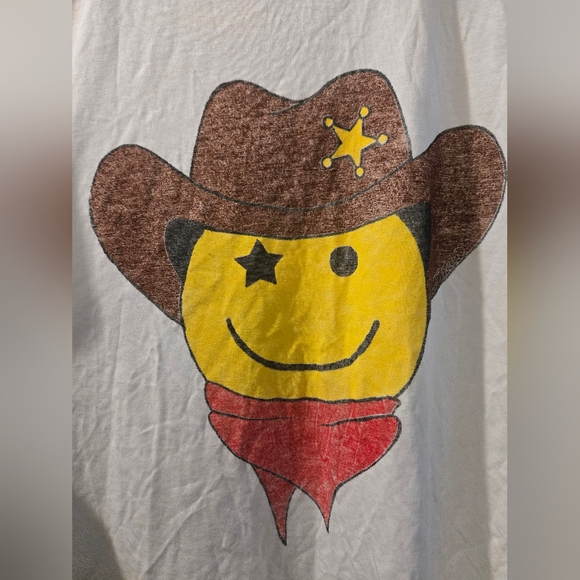 Lauren Moshi Wolf Cowboy Happy Face tee - Picture 10 of 12